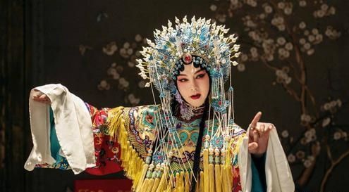  【白敬亭】明星八卦：郑恺，佟丽娅，陈赫，尹正，任嘉伦张天爱，白敬亭