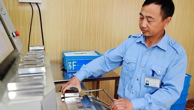  减负■车管所年检3项减负政策将要实施，车主：这次终于是没白等