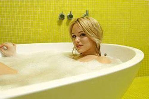 抿起下巴凸起的“小颗粒”和痘痘,究竟是什么?不除掉会很严重