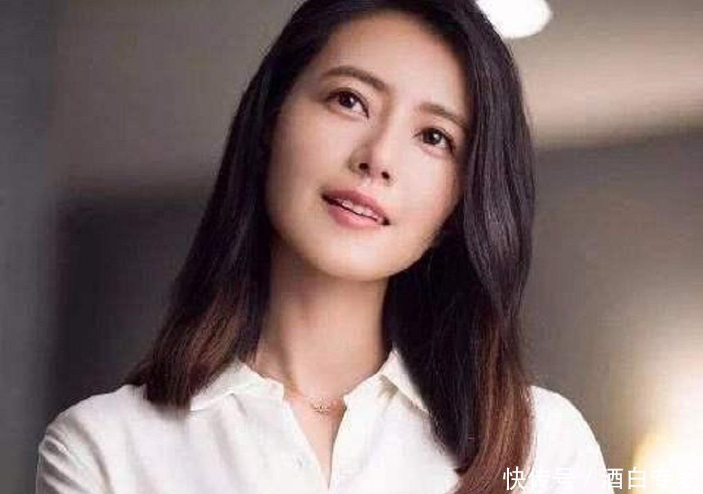  面膜@美人靠“养”不靠“妆”！坚持做好这4点，让你皮肤“白到发光”