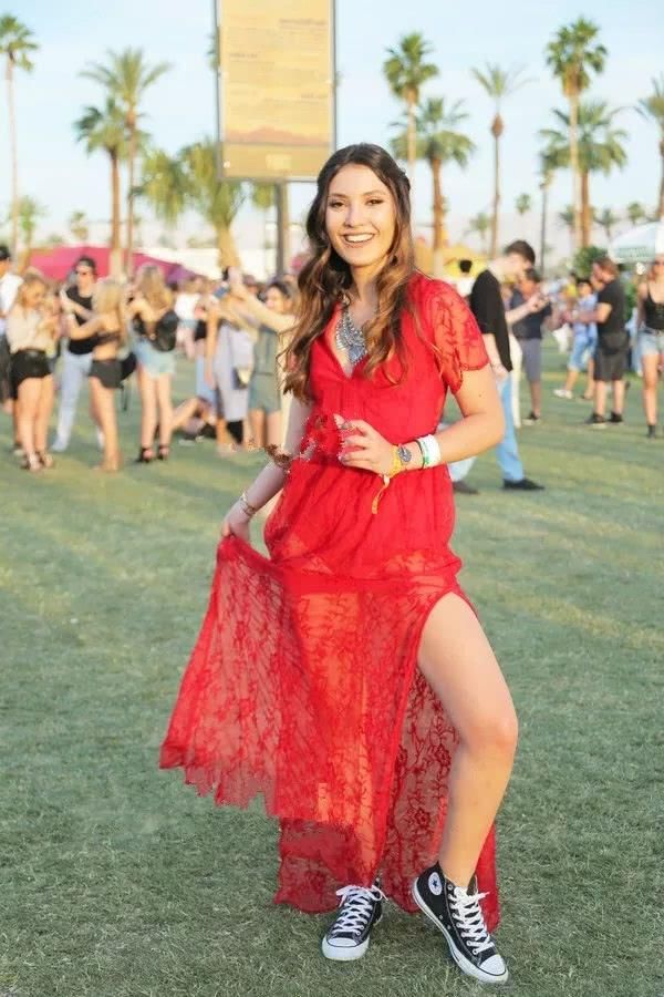 舒适又好穿的平底鞋，给你满满的惊喜和时尚感