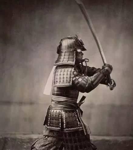  平均身高：古代日本人究竟有多矮？一组关于日本身高老照片，叫倭寇是这原因