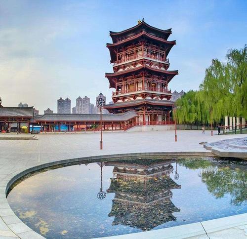 抖火“安定门”的西安女孩，抖友组团来“堵”她，只为目睹真容！