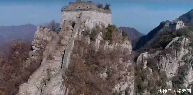  竟然■中国万里长城的尽头竟然在大海里，老外看后直呼：中国古人太聪明