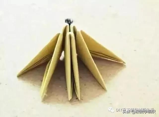 『蓝色』简单的折个三角,组合成百变造型