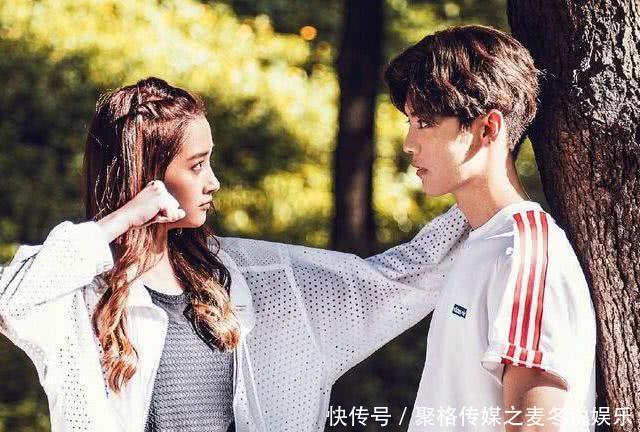 关晓彤鹿晗被曝分手？关晓彤直接一张照片打脸造谣者，大赞情商高