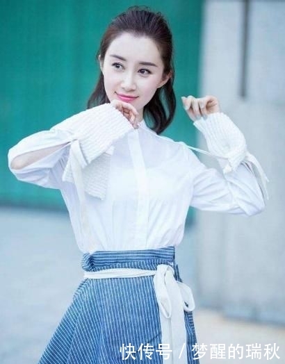 『气质』早春时髦穿搭,一件“衬衫”全搞定!尽显气质与身材,简直太仙了