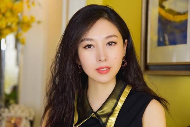 贾晓晨大片来袭，这样的福利我喜欢，以后多多来点！