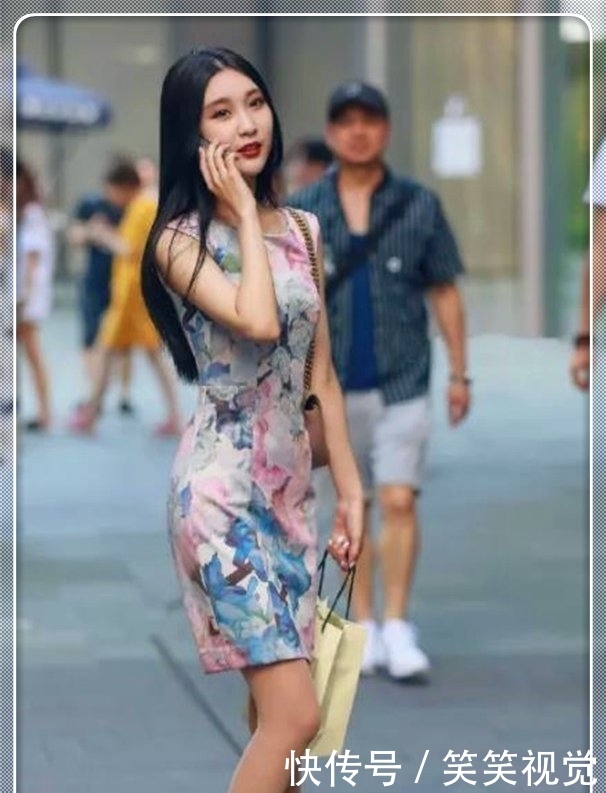 「水蛇腰」一袭无袖旗袍,美女穿出了极品“水蛇腰”