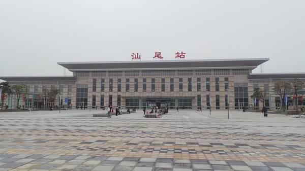 广东，中国经济最厉害的省，2018年21市GDP名次已定！