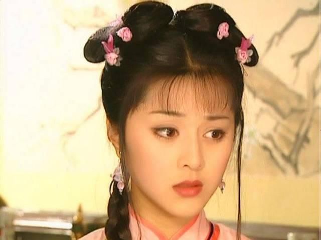  #美妆博主#小燕子的高挑眉，紫薇的百变唇妆，《还珠格格》才是美妆种草机啊
