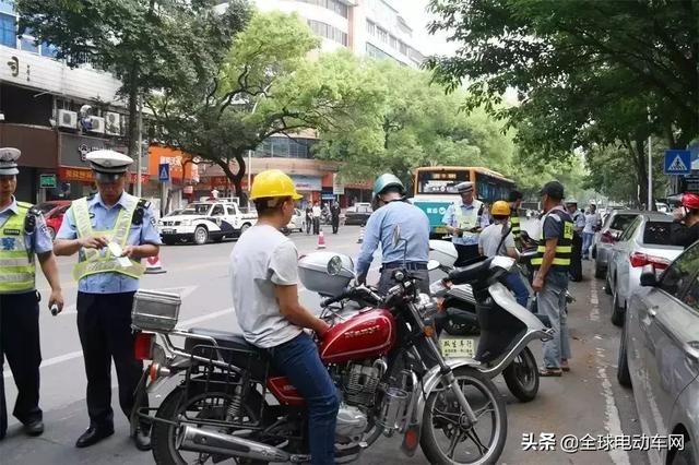 从禁摩到限摩，试点已启动，电摩过渡期后有望合法上路！