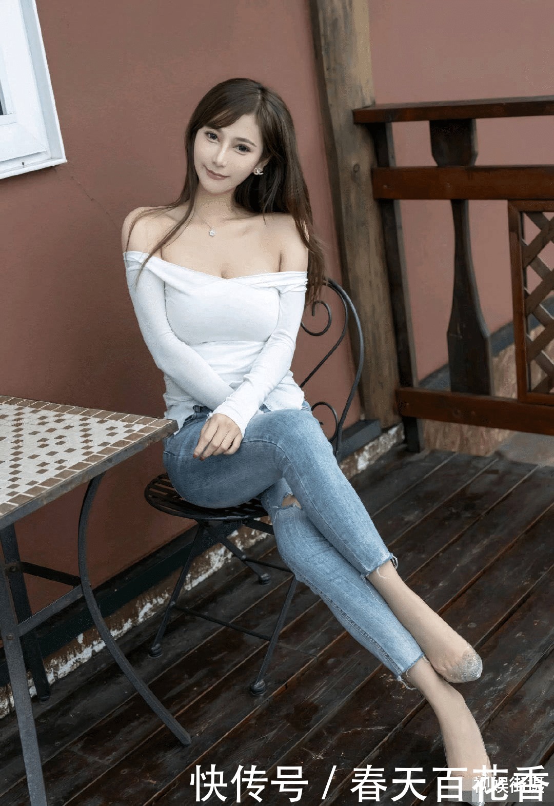 #邻家#邻家小妹“时髦”的穿搭,展现都市丽人的清新气质