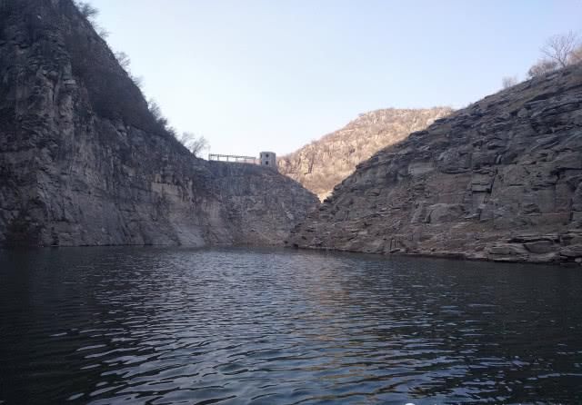 冬游河南新乡香泉水库,碧波荡漾,比想象中的大