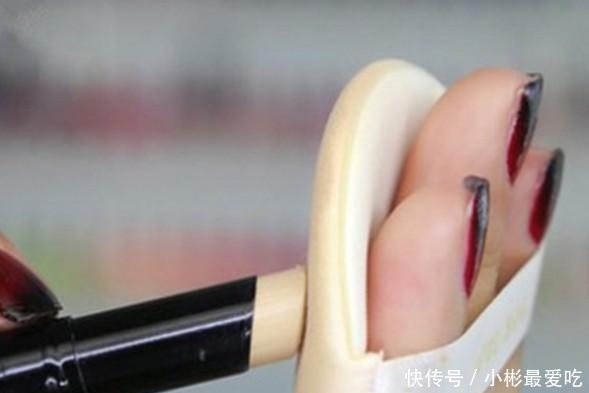 「BB」女人再笨也要会涂BB霜, 化妆师教你用化妆品, 不但快效果翻倍!