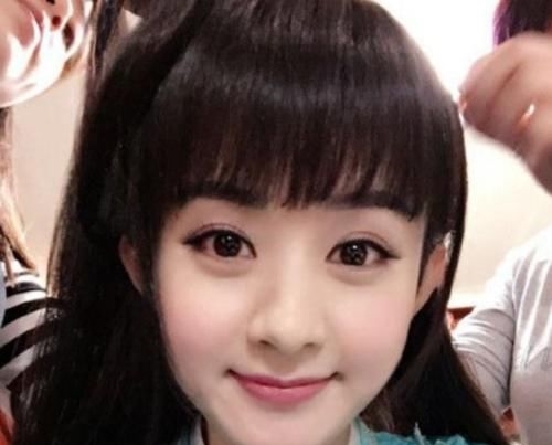 刘海儿@这“3种脸型”的女孩,放弃“刘海儿”吧,否则显老不止10岁哟