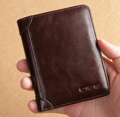 “义乌造多功能钱包，手机香烟零钱再也不用裤兜装，让人相见恨晚