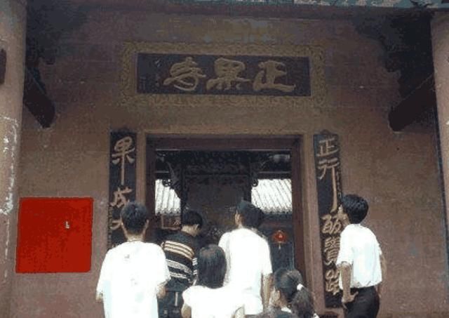 中国最神秘的寺庙：15座“肉身坐佛”藏在庙中，专家确认为真身