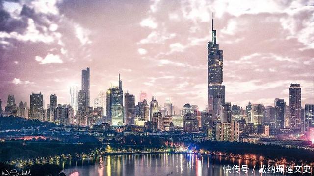 中国大城市分级超大城市4座，特大城市13座，大城市36座