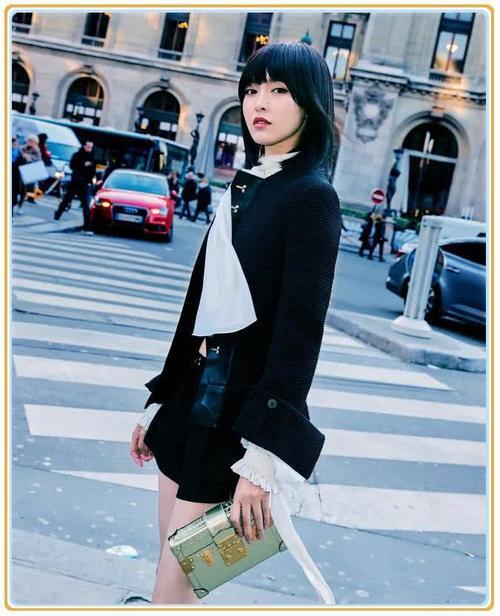 没唐嫣的高级脸真别剪齐刘海，像范冰冰一样被逼成网红脸就尴尬了