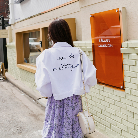 女神孙允珠，紫罗兰月牙花瓣春绒折叠吊裙