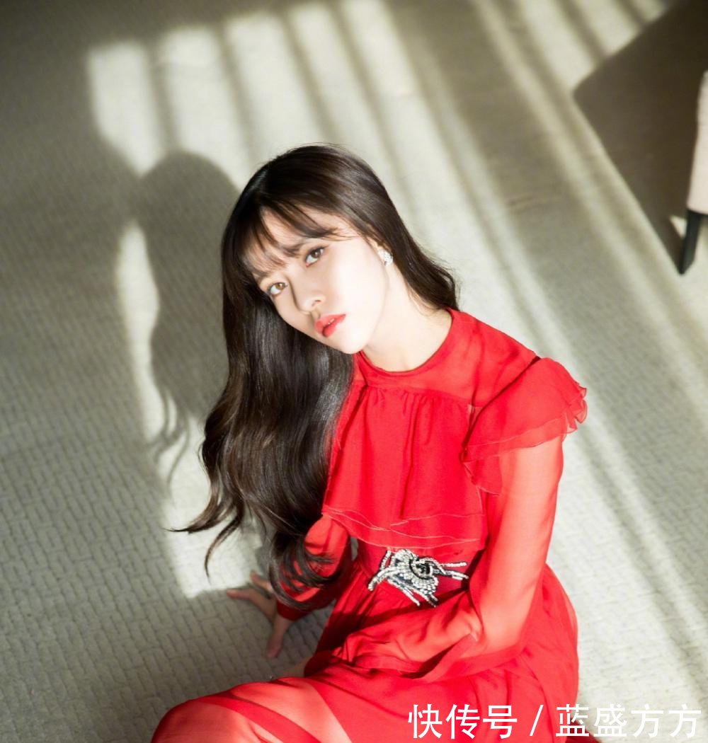 身材是真的棒! 粉色短裤都包不住, 网友 我突然发现活着的意义了