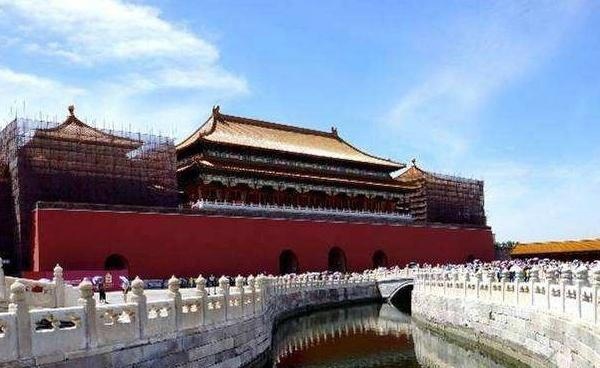 北京故宫为何在下午5点后就不接待游客了?1983年发生了一件事