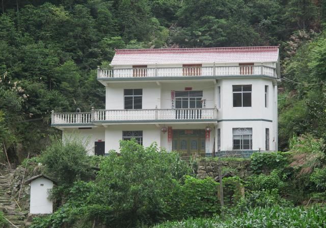 农村建房想要安全又省钱，这7个秘密包工头不会告诉你！