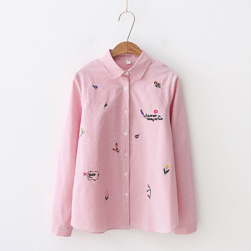 卫衣好穿但没气质，瞧下图女人穿这种嫩美衫，姐姐看了忍不住