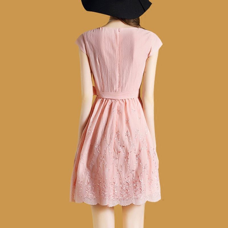 穿啥都热,但这种雪纺连衣裙+套装裙,75后上身真是又美又凉快