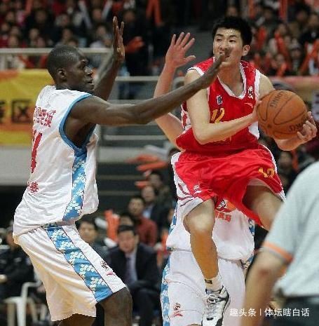 中国篮坛被遗忘球员!曾是李楠钦点接班人 23岁