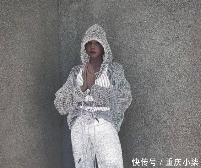  反光设计：最时髦的人都在穿这件衣服