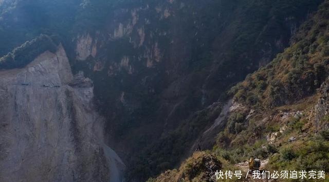  大凉山■场面震撼 上天入地只为打通大凉山最后的通村公路