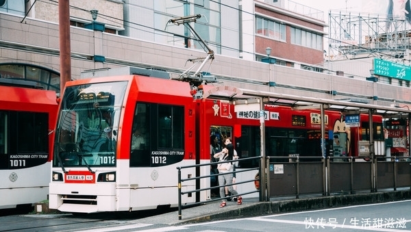 为什么中国游客喜欢去日本旅游？尤其是5月和10月，导游说出真相