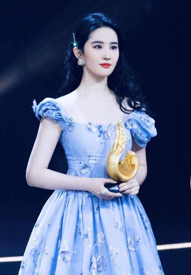 杨幂杨颖对付刘亦菲