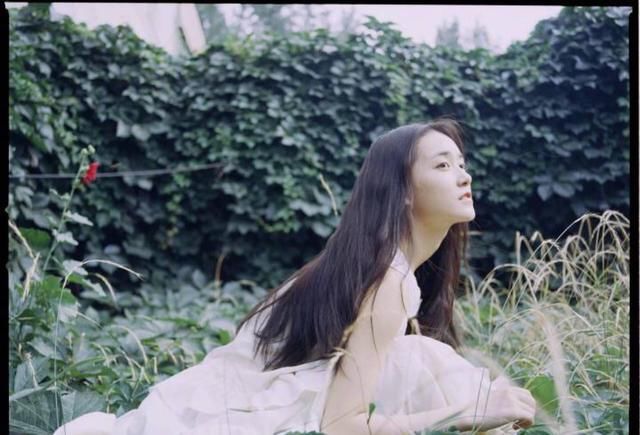 这姑娘现在越来越美了，这就是女大十八变的魔力？脱离长残的魔咒