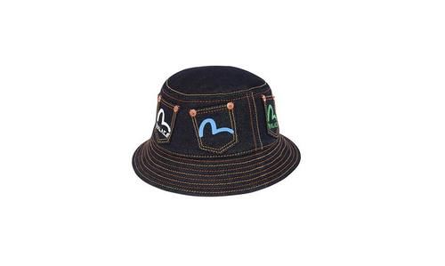  『PALACE』细节玩味丰富！PALACE x EVISU 联名系列正式发布