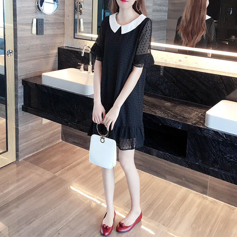 丰满不会穿搭?错了!瞧瞧下图女人，曲线饱满，性感魅力又大方