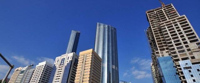 600米高楼为啥倒不了，下面的承重柱到底有多牛，答案你想不到！