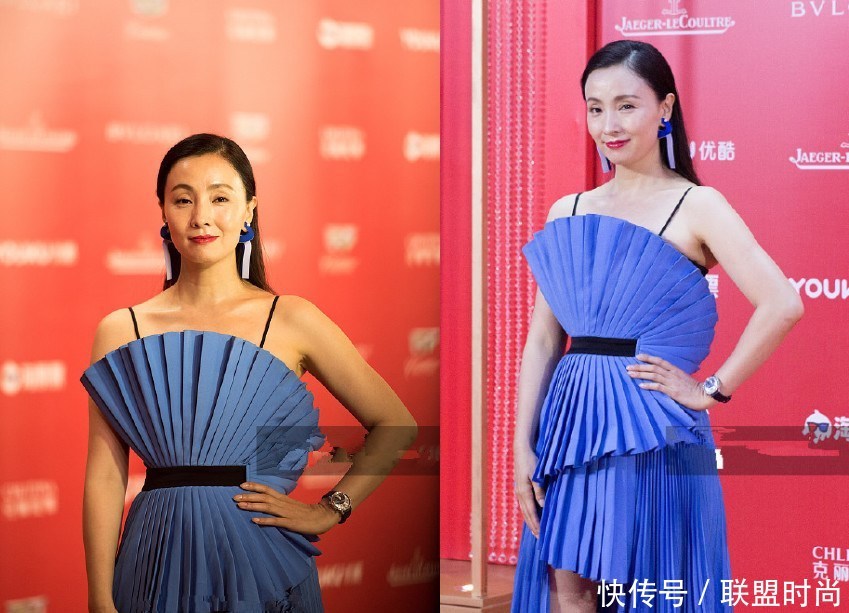 46岁小陶虹穿扇子裙现身，不想却被“麒麟臂”抢镜，网友：老了！