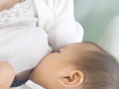  [减少]母乳喂养期间，奶水突然减少的5种原因！