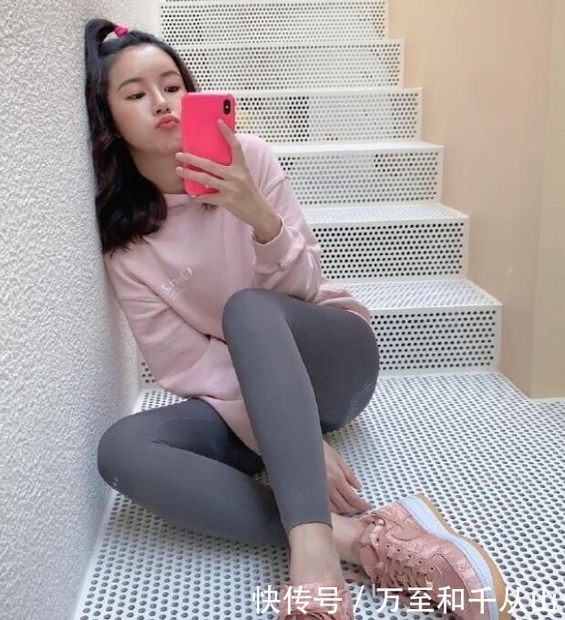 「人社交平台」恭喜!陈赫二胎得女幸福晒照,张子萱孕期照曝光四肢纤细不似36岁
