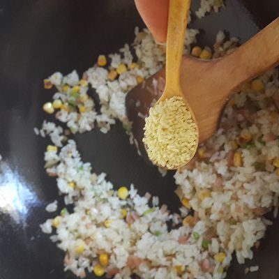  『炸鸡』榨菜蛋包饭配炸鸡