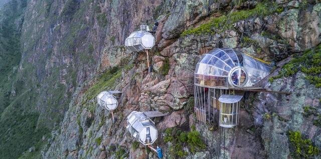 悬崖峭壁上的酒店床下就是悬崖,住一晚要2000元!