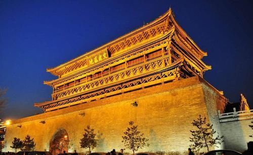  【建筑】陕西最具代表性的建筑，是中国现存钟楼中形制最大、保存最完整的