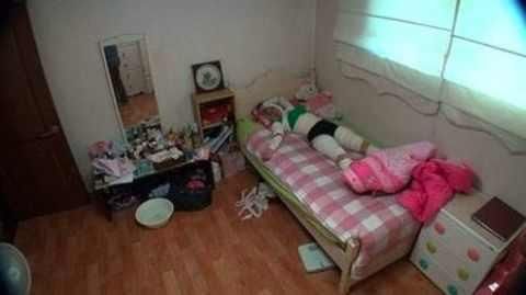 韩国女子为减肥把自己捆成木乃伊，松开绑带后丑小鸭变天鹅