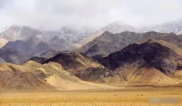  『绝美』中国神秘壮阔最美四大无人区，人迹罕至却景色绝美，你敢去吗？