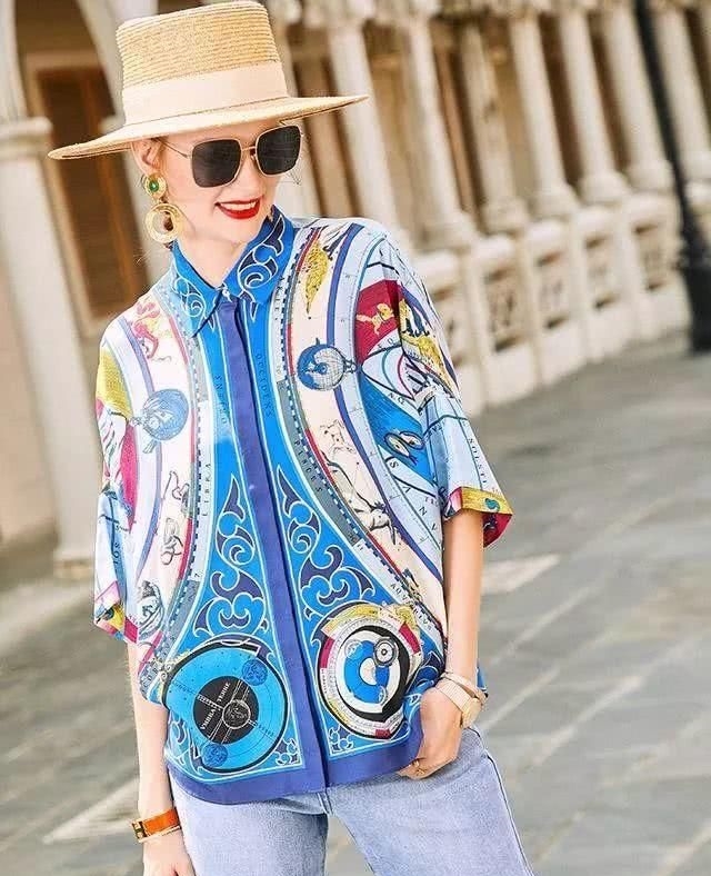 气质■精致的女人,懂得在这“4点”上好好打扮自己,美得与众不同