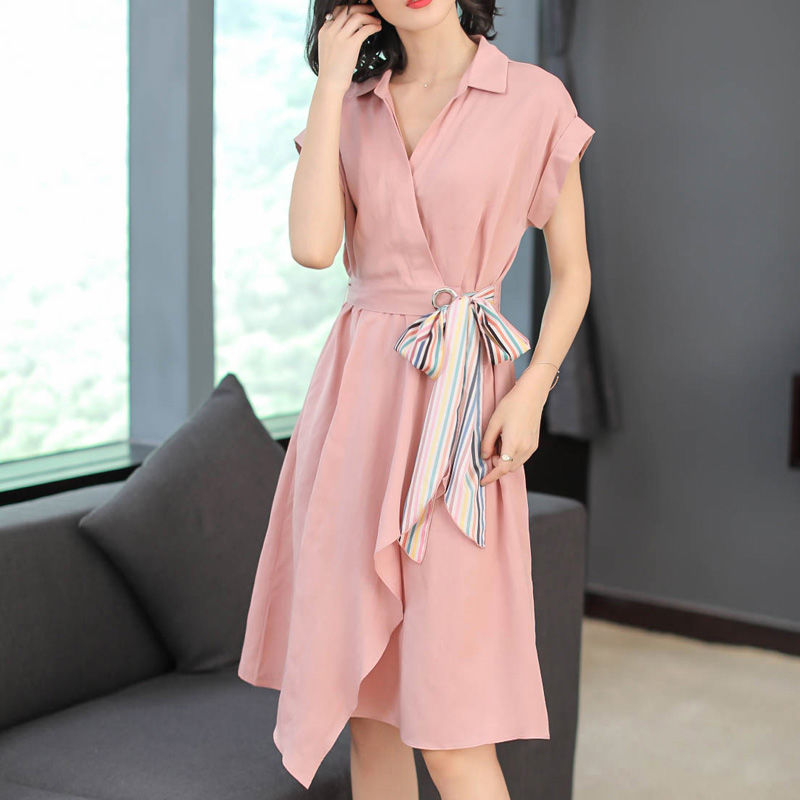 如今7080后女人，一个比一个性感有女人味，魔鬼身材风情万种