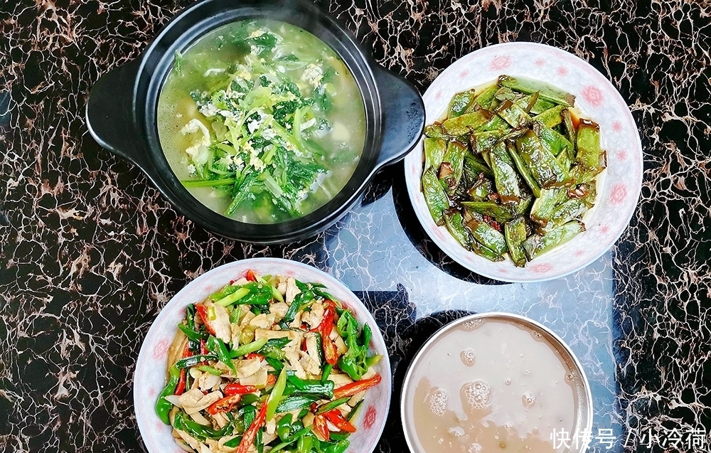 『素炒芸豆』勒紧裤腰带过日子?那是你不会吃,看看我家晚餐,最贵不超10元钱